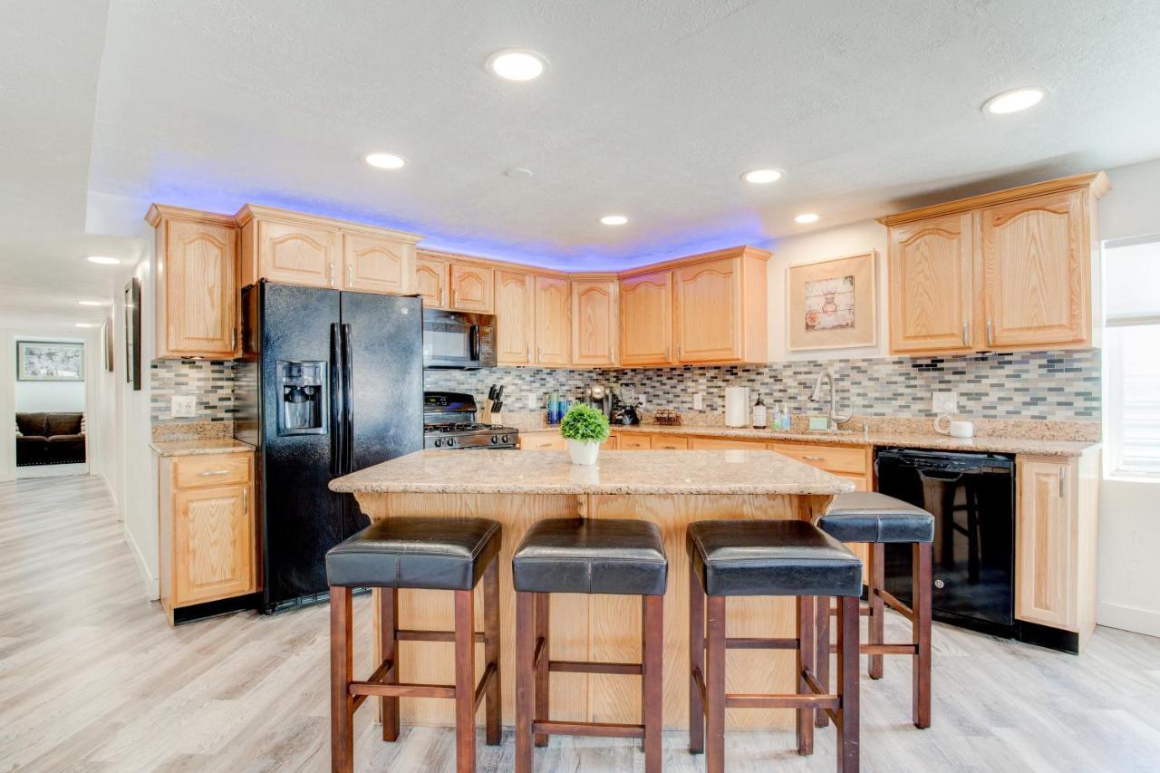 Modern Private Whole Unit 4 Bedroom Guest Suite King Bed Salt Lake City Exterior foto