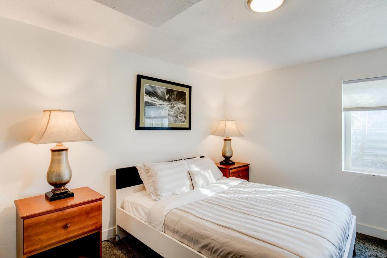 Modern Private Whole Unit 4 Bedroom Guest Suite King Bed Salt Lake City Exterior foto