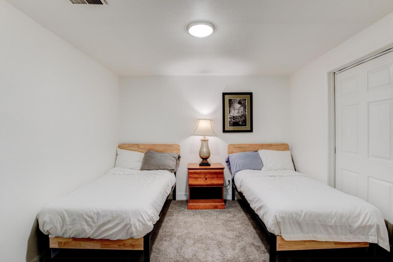 Modern Private Whole Unit 4 Bedroom Guest Suite King Bed Salt Lake City Exterior foto